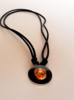necklace-eyeshell-black-circle1